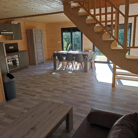 6/8 Personnes à La Campagne *