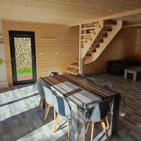 6/8 Personnes à La Campagne * Singly